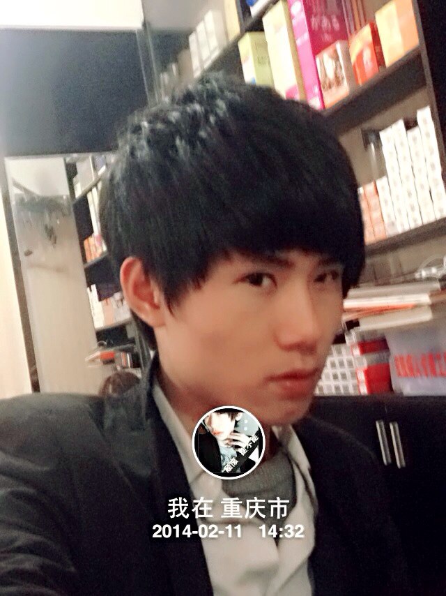 张丶小凡